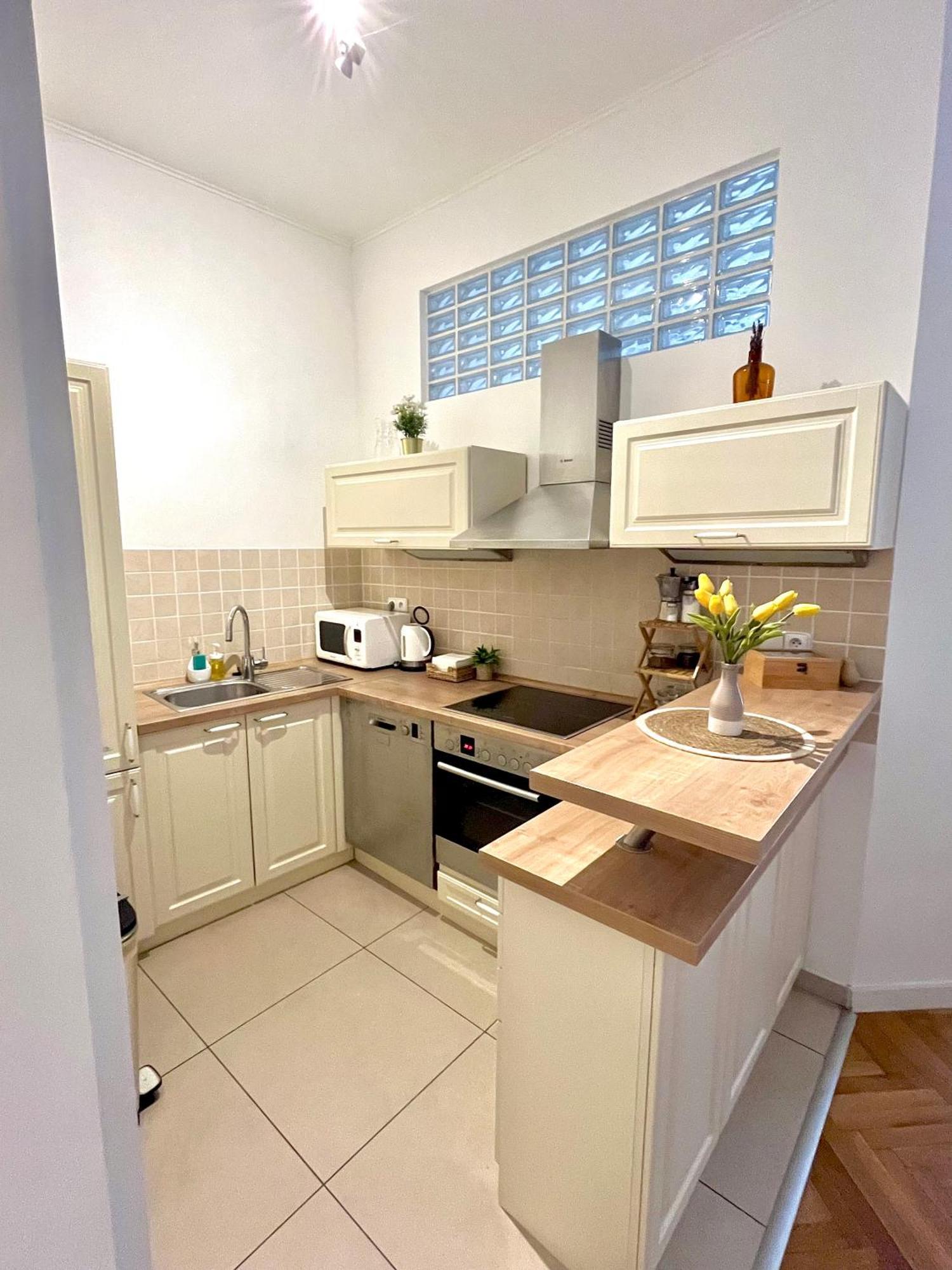 Apartment Mia - Old Town, Ac Bratislava Dış mekan fotoğraf