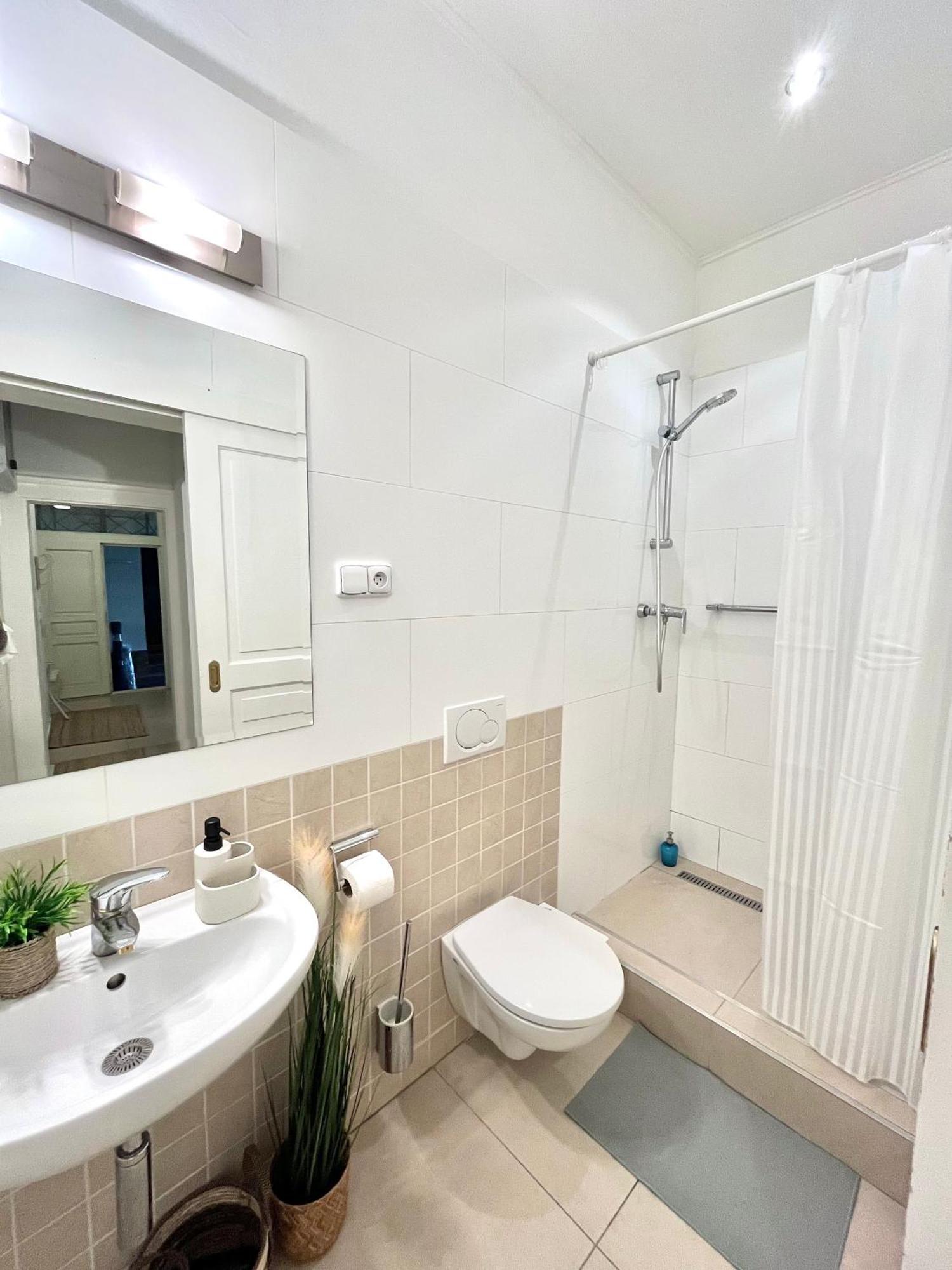 Apartment Mia - Old Town, Ac Bratislava Dış mekan fotoğraf